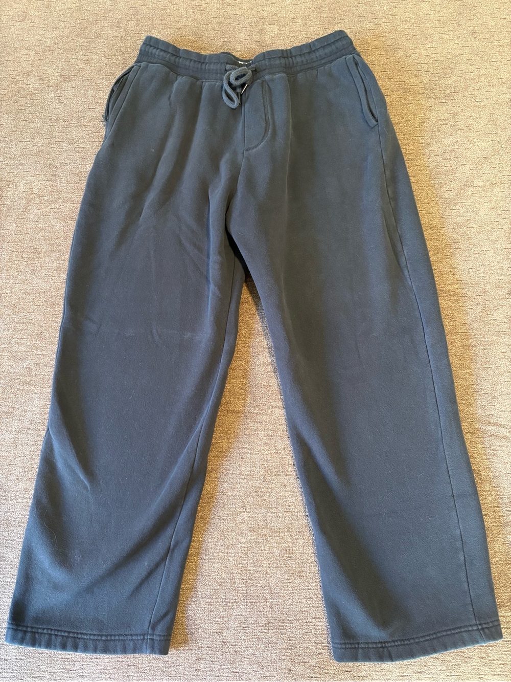 Men’s Hollister Baggy Sweatpants Size Large Black